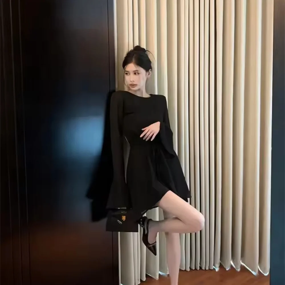 NWT Dolls Kill Black Backless Long Sleeve Carmen Mini Dress Size XL - Sexy Goth - Picture 4 of 15